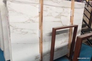 Calacatta crestola marble slab with competitive price